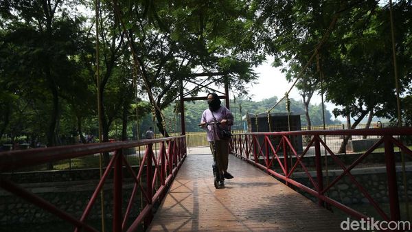 Hutan Kemayoran Wisata Alternatif Warga Ibu Kota