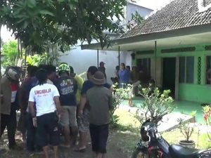 Detik-detik Suami Gerebek Kades Pasuruan Berduaan Tanpa Busana dengan Stafnya