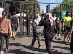 Minggu Pagi, Kawasan GBK Dipadati Ribuan Warga Tuk Berolahraga