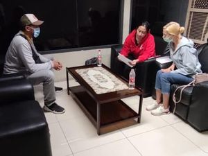 Imigrasi Bali Deportasi Kekasih WN Rusia Buron Interpol Imigrasi Bali Deportasi Kekasih WN Rusia Buron Interpol