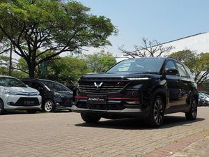 Merasakan Sensasi Teknologi Semi Otonom di Wuling Almaz RS Merasakan Sensasi Teknologi Semi Otonom di Wuling Almaz RS