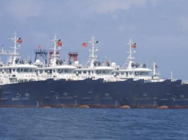 Foto: 220 Kapal AL China yang Bikin Filipina Geram