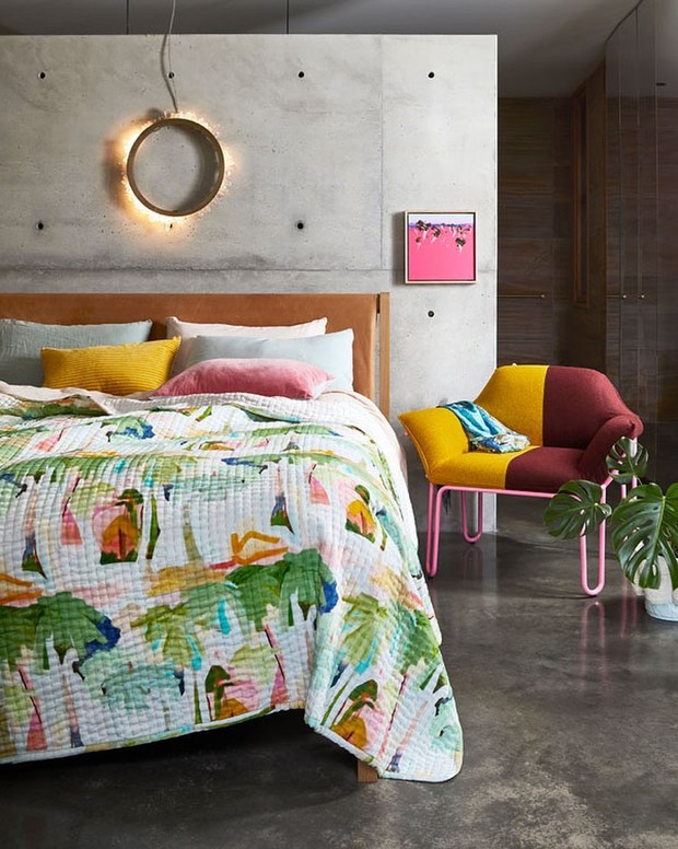 Akun instagram @greenhouseinteriors untuk dekorasi kamarmu