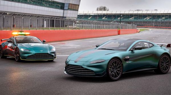 Safety Car Formula 1 Seharga Rp 2,8 Miliar