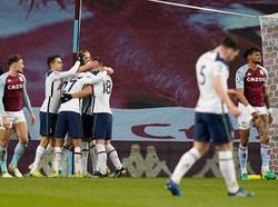 Babak Pertama, Tottenham Hotspur Unggul 1-0 Atas Aston Villa