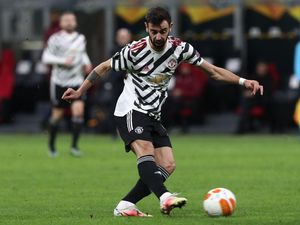 MU Lakoni Duel Penting, Fernandes Kok Dicadangkan?