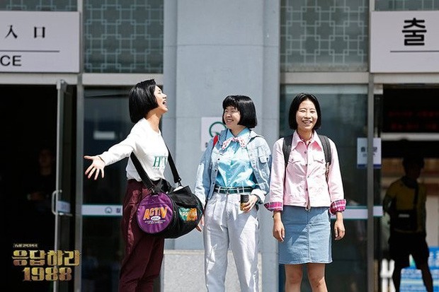 Deok Sun, Mi Ok, dan Ja Hyun/kenh14.vn