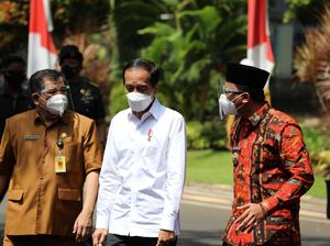 Jokowi Perintahkan Menkes Segera Distribusikan Vaksin AstraZeneca