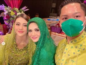 Krisdayanti Tak Menyangka Aurel Juga Menikah Muda Sepertinya Krisdayanti Tak Menyangka Aurel Juga Menikah Muda Sepertinya