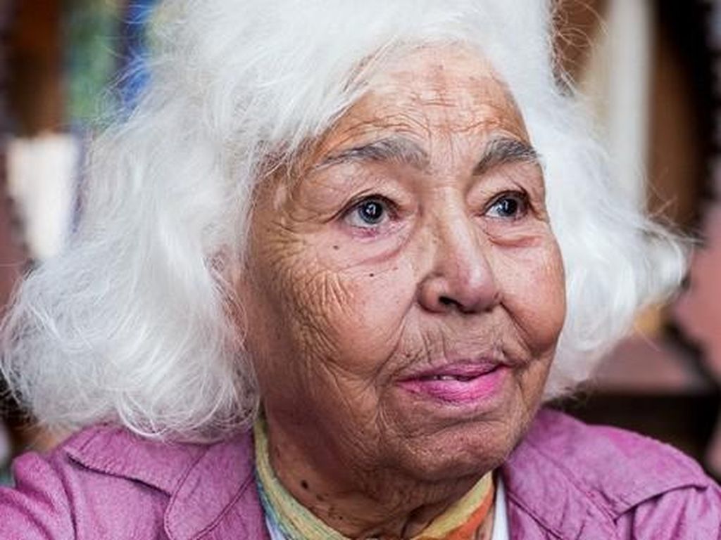 Feminis Mesir Nawal El Saadawi Meninggal di Usia 89 Tahun Feminis Mesir Nawal El Saadawi Meninggal di Usia 89 Tahun