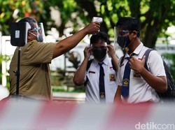 Sekolah Bisa Mulai PTM Terbatas Sebelum Tahun Ajaran Baru, Asal...