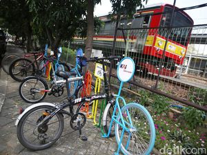 Stasiun Bekasi Juga Punya Fasilitas Parkir Sepeda Lho Stasiun Bekasi Juga Punya Fasilitas Parkir Sepeda Lho