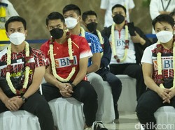 Tim Bulutangkis Indonesia Sudah Mendarat, Langsung Cek Kesehatan