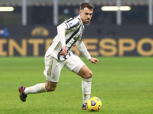 Aaron Ramsey Bakal Gantikan Wijnaldum di Liverpool? Aaron Ramsey Bakal Gantikan Wijnaldum di Liverpool?