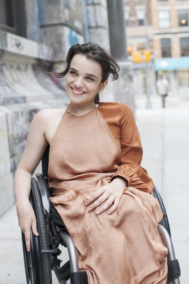 Alexandra Kutas/twitter.com/BLUMARlNE Alexandra Kutas