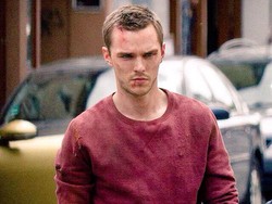 Sinopsis Film Collide, Demi Cinta Rela Terlibat dengan Bandar Narkoba