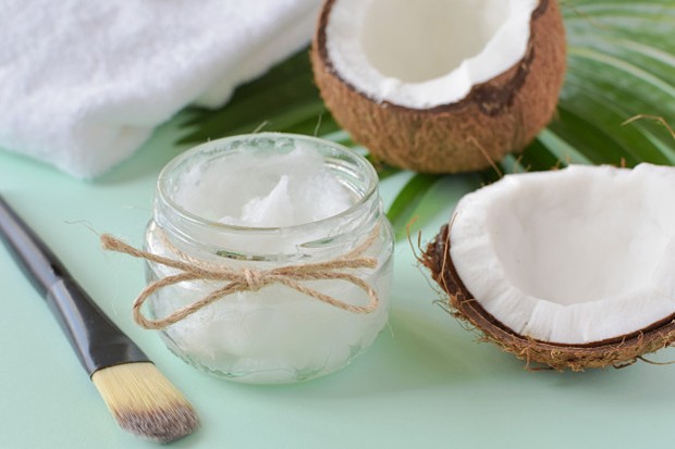 6 Kandungan Skincare yang Tidak Friendly untuk Kulit Berjerawat