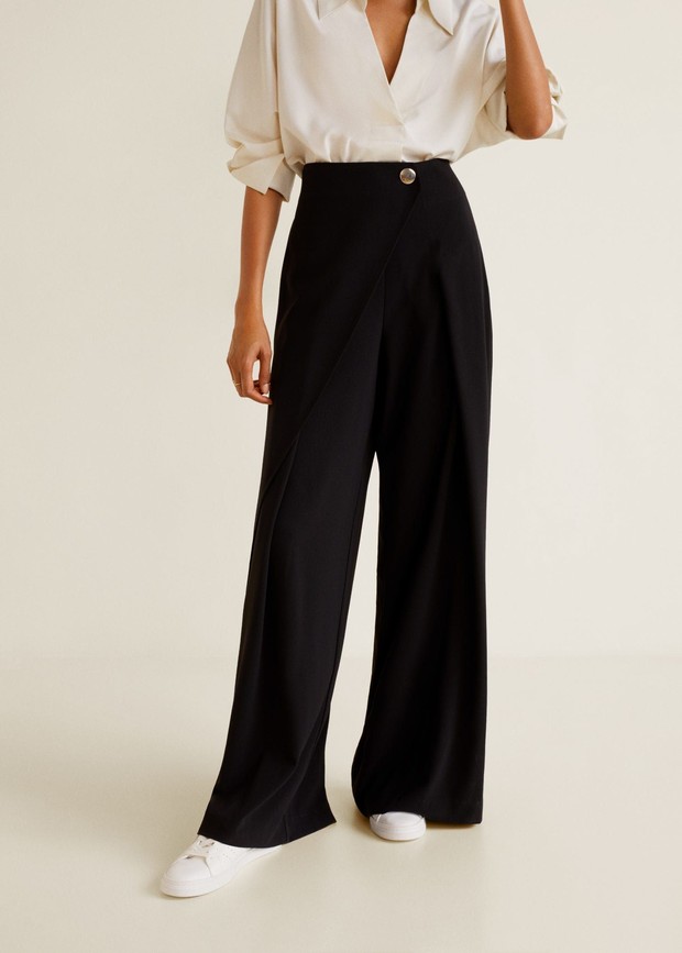 Straight line trousers.