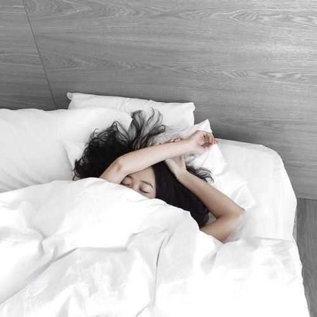 Ilustrasi tidur yang baik Ilustrasi tidur yang baikFoto:pinterest/wattpad