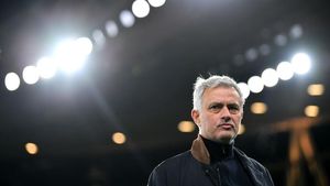Jose Mourinho dan Deretan Pesangonnya yang Wow