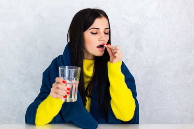 Jika kamu menggunakan melatonin dengan benar tetapi tetap merasa tidak enak setelahnya, itu mungkin karena suplemen tersebut memiliki pengaruh buruk dengan obat lain yang sedang kamu konsumsi.