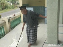 Mengapa Muazin Bersuara Merdu Ini Buta?