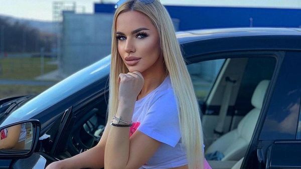 Foto: Model Cantik Diminta untuk Goda Petenis Novak Djokovic, Ditawari Rp 1 M