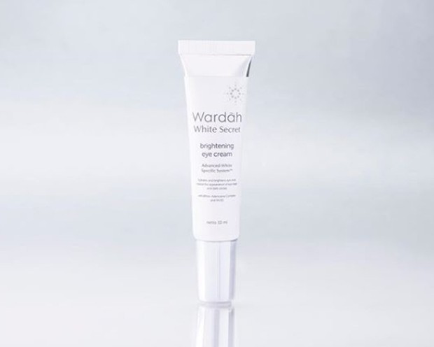 Wardah Eye Cream White Secret Brightening Eye/foto: wardahbeauty.com Wardah Eye Cream White Secret Brightening Eye
