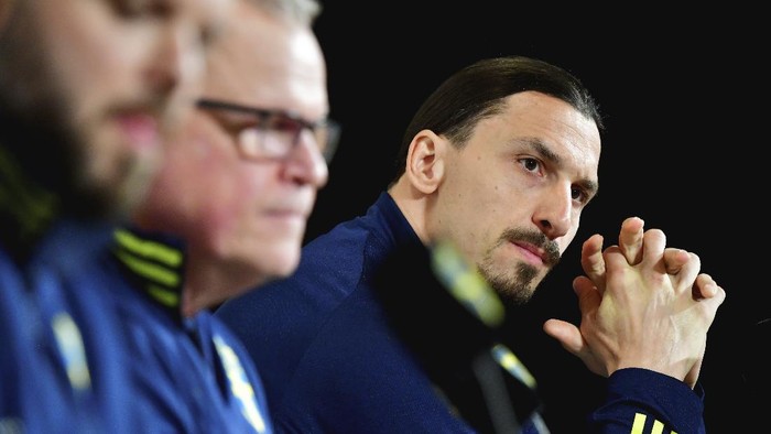 Zlatan Ibrahimovic attends a press conference at Friends Arena in Stockholm, Monday March 22, 2021. Ibrahimovic has come out of international retirement at the age of 39 and is set to play for Sweden for the first time since the European Championship in 2016. (Jonas Ekstromer/TT via AP)