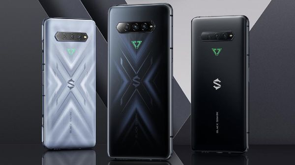 10 HP Terkencang di Dunia Periode Juli 2021