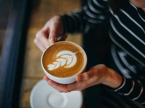 Ini 7 Sinyal Tubuh Kamu Harus Berhenti Minum Kopi