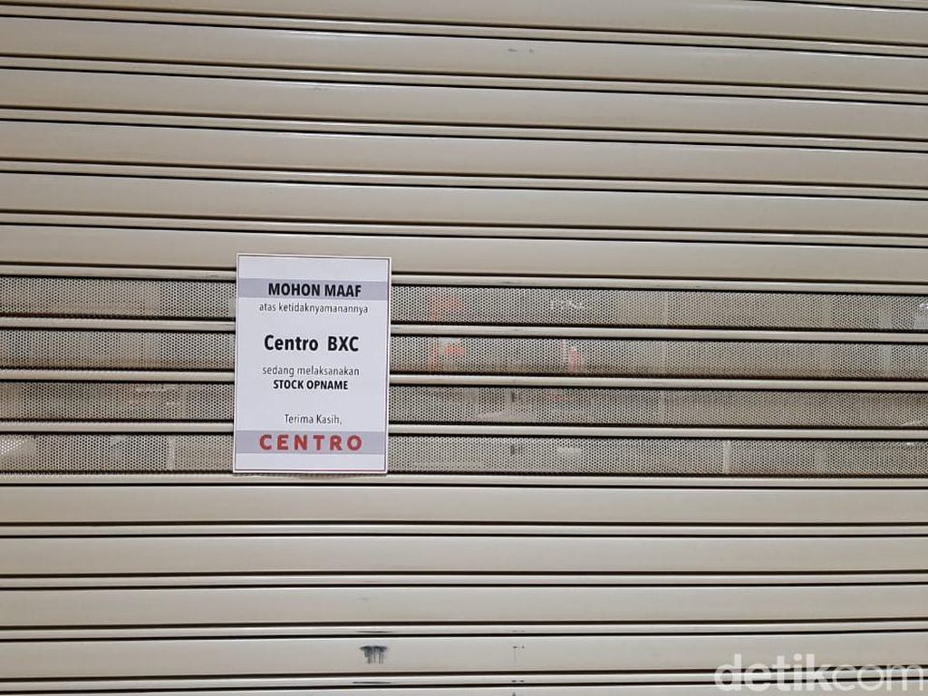 Centro Bintaro Xchange Mau Tutup, Produknya Diobral Murah