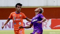 Persiraja Banda Aceh berhasil mengalahkan Persita Tangerang pada pertandingan pertama grup D Piala Menpora 2021 dengan skor akhir 3-1.