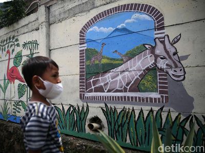 Kala Mural Bertema Hewan Jadi Sarana Edukasi Anak-anak di Bekasi