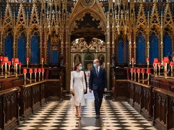 Gaya Kate Middleton Kembali ke Westminster Abbey, Bak Pengantin Lagi