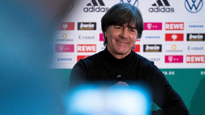 DFB – Deutscher Fussball-Bund, 

Digitale Pressekonferenz aus der DFB-Zentrale in Frankfurt am Main mit DFB-Praesident Fritz Keller, Bundestrainer Joachim Loew und DFB-Direktor Nationalmannschaften und Akademie Oliver Bierhoff, Moderation Jens Grittner, 

Frankfurt am Main, 11.03.2021, 

Foto: Thomas Boecker/DFB,