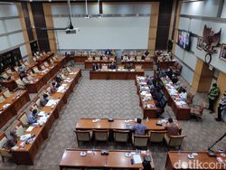 PPATK Dicecar DPR soal Pemblokiran Rekening FPI, Kenapa?