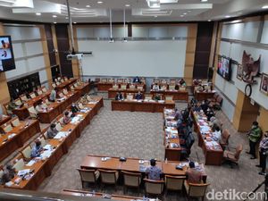 PPATK Serahkan Nasib 92 Rekening FPI yang Diblokir ke Polri