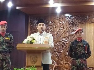 Ketua Pemuda Muhammadiyah Ngaku Malu Bawa 5 Pengawal Saat Ketemu Gibran Ketua Pemuda Muhammadiyah Ngaku Malu Bawa 5 Pengawal Saat Ketemu Gibran