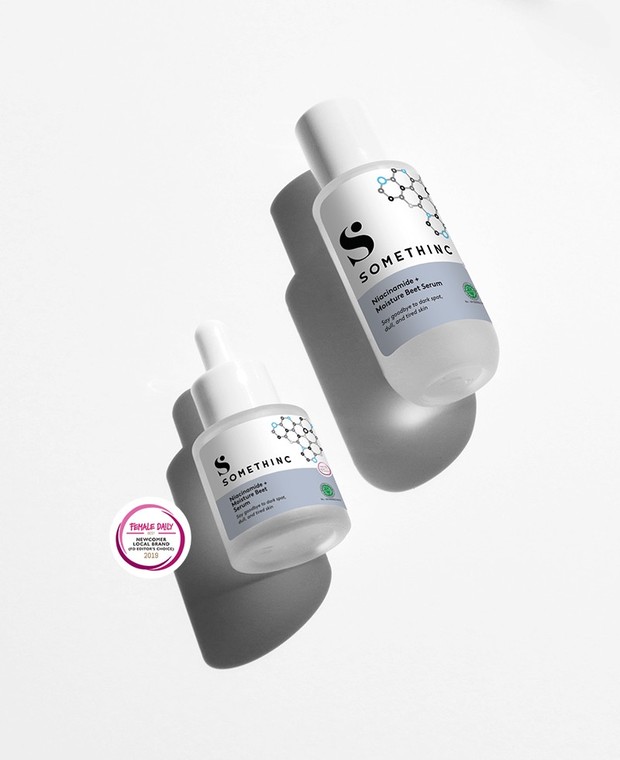 SOMETHINC Niacinamide + Moisture Beet Serum (sumber : somethinc.com) SOMETHINC Niacinamide + Moisture Beet Serum (sumber : somethinc.com)