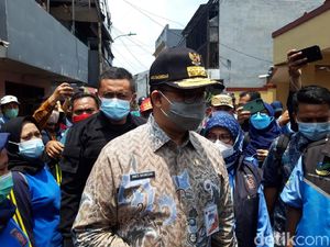 Anies soal Kebakaran Maut Matraman: 2 Keluarga Terkurung di Petak Rumah