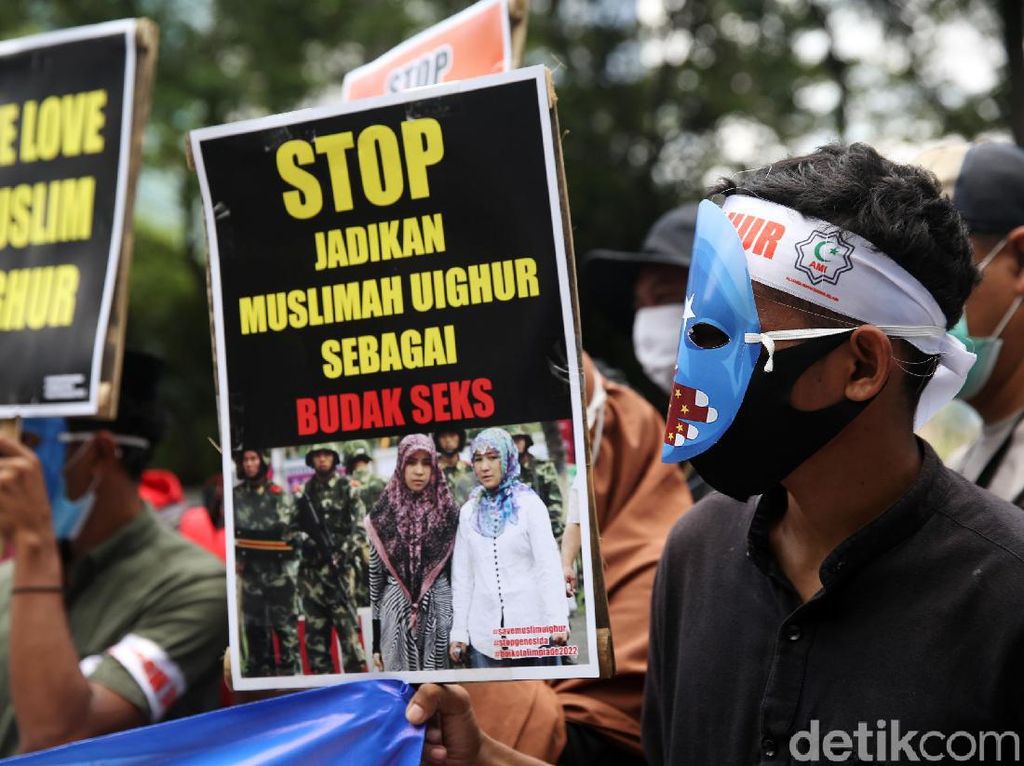 Kedubes China Didemo Kecam Pemerkosaan Wanita Uighur Kedubes China Didemo Kecam Pemerkosaan Wanita Uighur