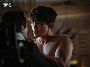 10 Villain Drakor Bikin Oleng Karena Kegantengannya, Terbaru TaecYeon 10 Villain Drakor Bikin Oleng Karena Kegantengannya, Terbaru TaecYeon