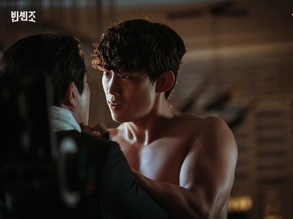 10 Villain Drakor Bikin Oleng Karena Kegantengannya, Terbaru TaecYeon