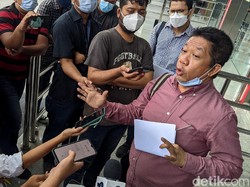 Effendi Gazali Desak KPK Buka Data Dewa-dewa Vendor Bansos Corona