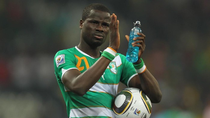 NELSPRUIT, SOUTH AFRICA - JUNE 25:  Dejected Emmanuel Eboue of the Ivory Coast after victory in the game but elimination from the tournament during the 2010 FIFA World Cup South Africa Group G match between North Korea and Ivory Coast at the Mbombela Stadium on June 25, 2010 in Nelspruit, South Africa.  (Photo by Clive Rose/Getty Images)