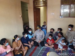 Anies Kunjungi Lokasi Kebakaran Maut di Matraman, Temui Korban Selamat