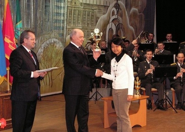 Irene pada tahun 2008 di Ukraina/instagram.com/irene_sukandar