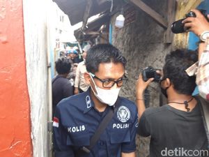 Puslabfor Bawa Sampel Instalasi Listrik-Abu Arang Sisa Kebakaran di Matraman