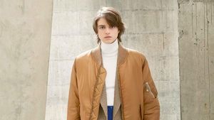 10 Koleksi Stella McCartney Fall/Winter 2021, Bergaya Maskulin